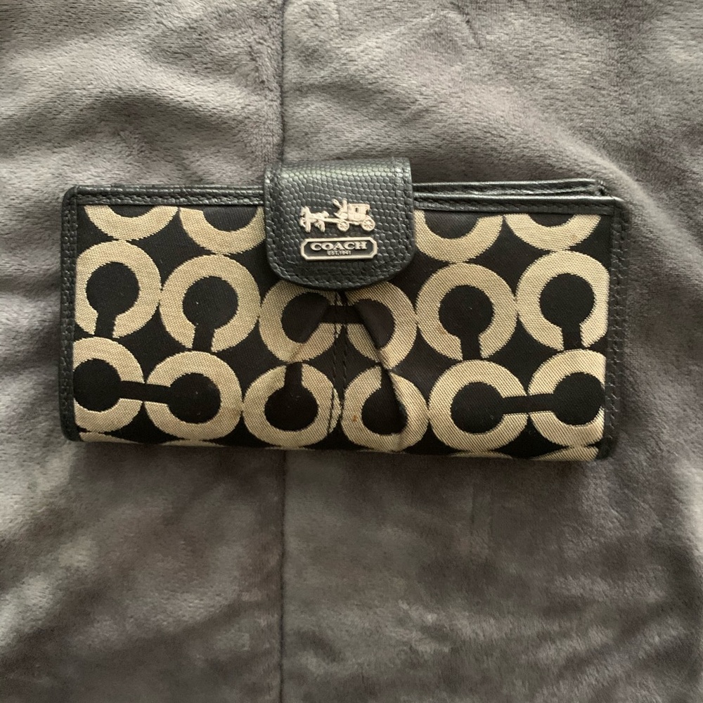 Coach wallet
